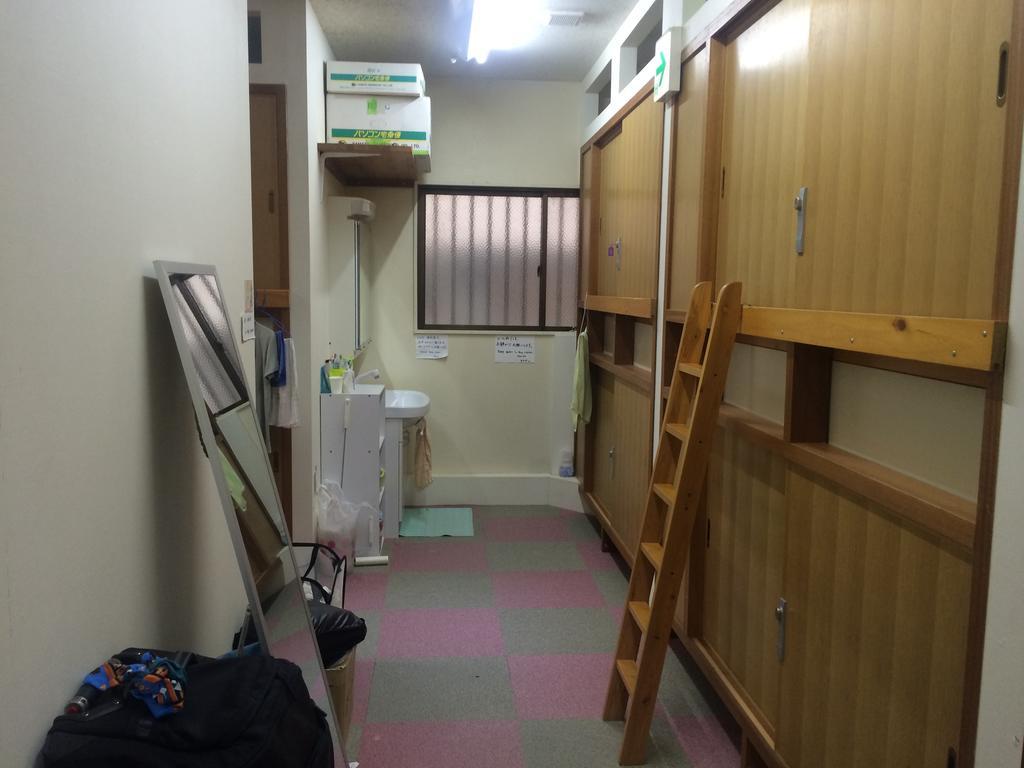 Capsule Dormitory Orion Tomari Exterior foto